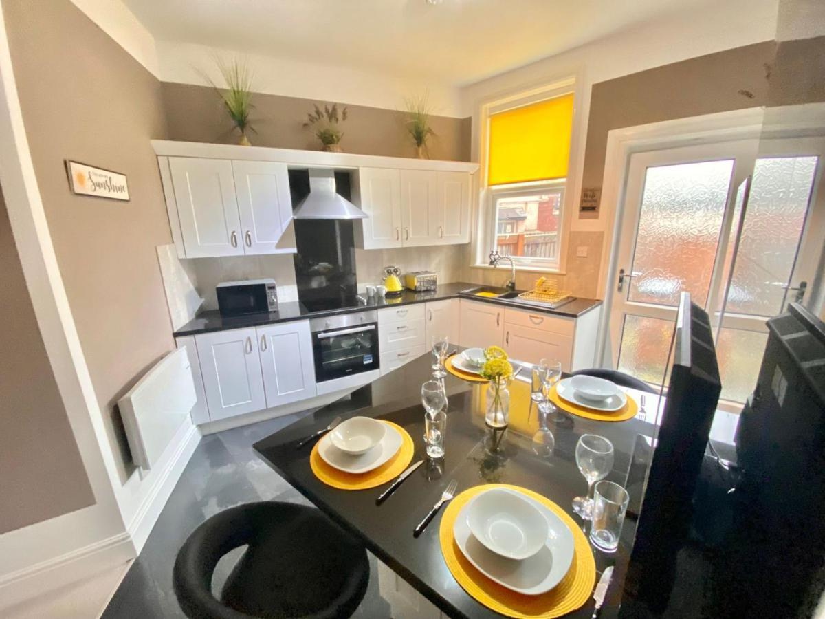 Blackpool Abode - The Buttercup Suite Luaran gambar